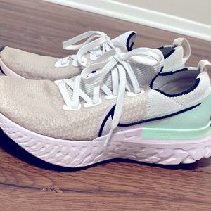 Nike React Infinity Run Flyknit Running Shoes